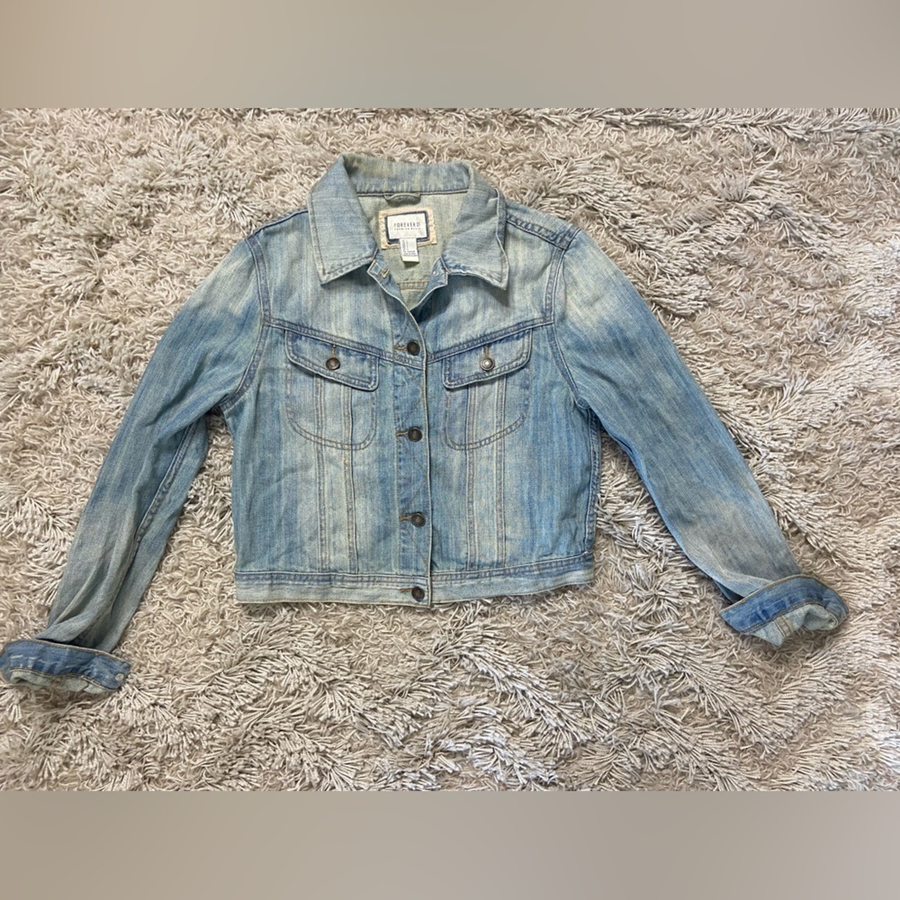 Forever 21 Premium Denim Jean Cropped Jacket 100% Cotton Women’s Size Large